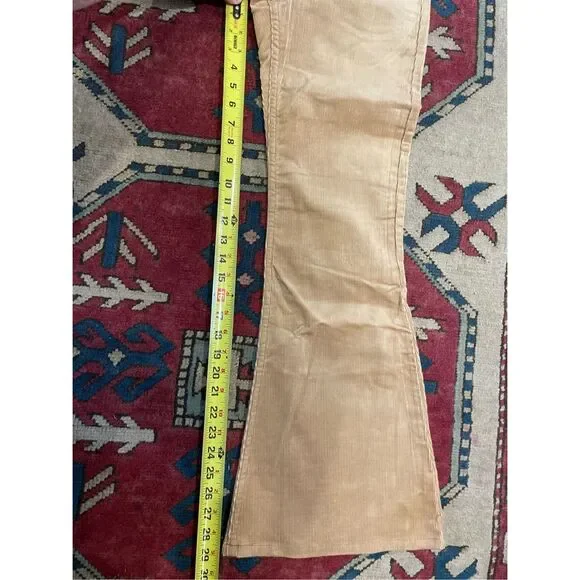 NWT NOS Levi’s Corduroy Big Bell Bottom Pants 80s 784-1523 Tan 25 X 29 Flared